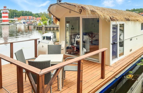 Rheinsberg Location De Bateaux | Bateau confortable à Neuruppin avec vue.