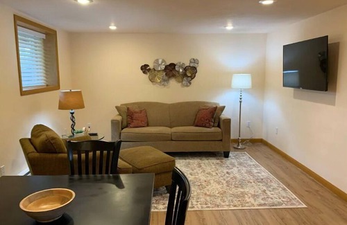 South Burlingame Maison | Cozy So Burlingame 2 bdrm. Close to I-5, OHSU, L&C