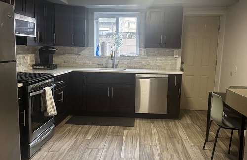 Newbold Maison | Cozy South Philly home