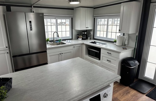 Monahans Appartement | Cozy Space, Expansive Feel: Very open BoxHouse, Monahans, TX