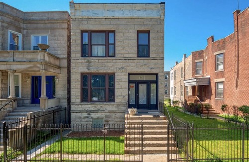 West Englewood Appartement | Cozy Spacious Garden Unit