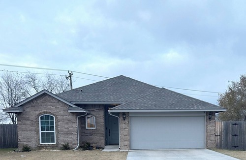 Wheatland Maison | Cozy & Spacious Retreat