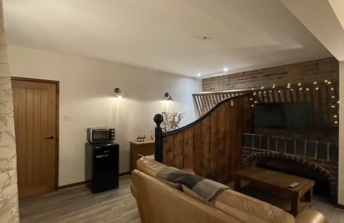 Wem Appartement | Cozy stable conversion in a lovely area surrounded by beautiful walks!