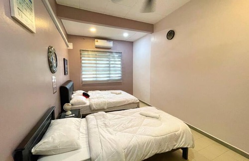 Asam Kumbang Maison | Cozy Stay At Raintown Taiping