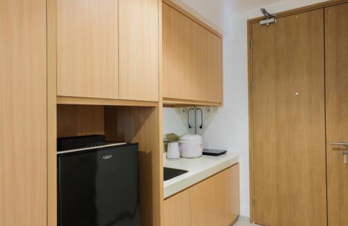 Cikokol Appartement | Cozy Studio Apartment at Tree Park City Cikokol By Travelio