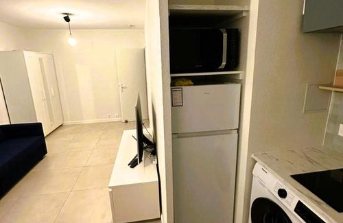 Ambilly Appartement | Cozy studio avec balcon aux portes de Genève