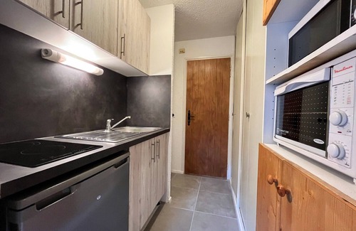 Val Cenis Appartement | Studio 3 pers. au pied des pistes avec balcon exposé sud, draps fournis, proche commerces