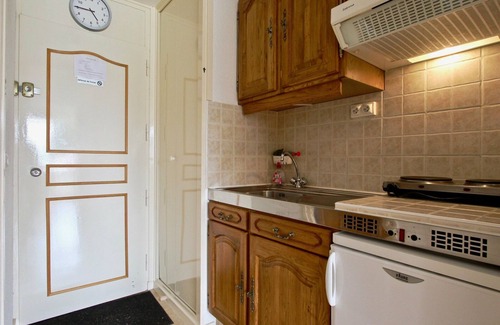 Chamrousse Appartement | Cozy Studio for 3 with Balcony in Chamrousse 1750 - Ski-In/Ski-Out!