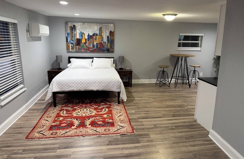 Dallas Appartement | Cozy studio in amazing Dallas with AC, WiFi