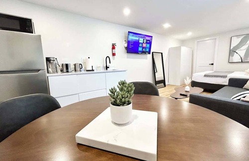 Arlington Maison | Cozy studio in calm neighborhood