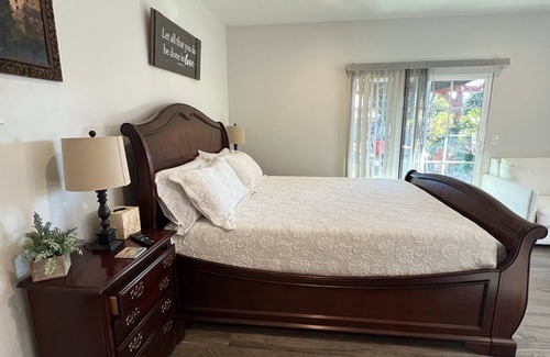 Lincoln Acres Appartement | Cozy studio in fabulous Chula Vista with AC, WiFi, Washer and Dryer.