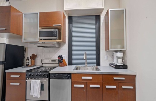 Short North Appartement | Cozy Studio in Heart of Downtown Columbus