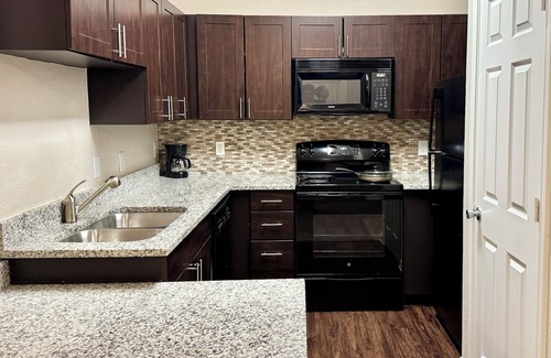 Grandview Hills Appartement | Cozy studio near Oasis