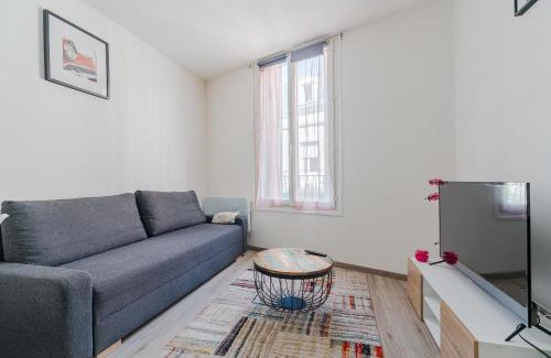 Chatellerault Appartement | Cozy Studio - Near Train Station & Center - Futuroscope 4