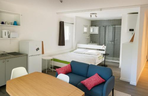 Hopitaux-Facultes Appartement | Cozy studio, secure residence