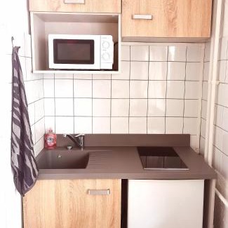 Neudorf Ouest Appartement | Cozy Studio Strasbourg