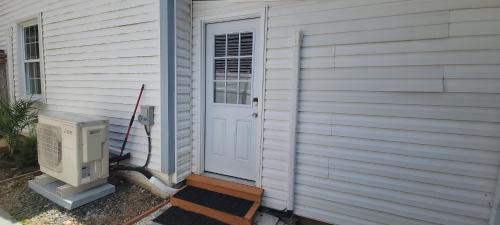 Calverton Appartement | Cozy Studio Walk to Shops, Quick Drive to DC