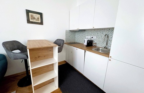 Stari Grad Appartement | Cozy studio with AC and WiFi in charming Beograd