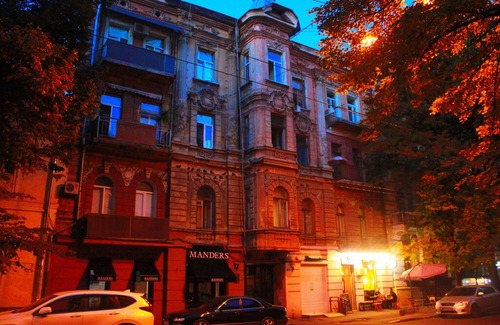 Odessa City Center Appartement | Cozy studio with balcony in the center of Odesa
