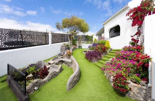 La Guancha Appartement | coquet studio vue imprenable sur mer et Teide, quartier tranquille.
