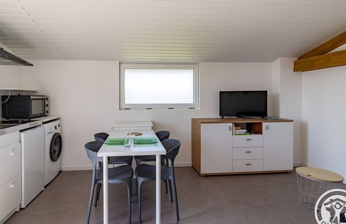 Saint-Christophe-la-Couperie Cottage | Cozy studio with terrace in the countryside, near Nantes