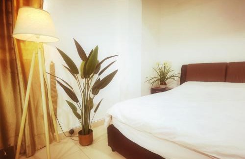 Melayu Maison | Cozy Suite for 2-6 pax near Kek Lok Si, Penang Hill, Sunshine Central