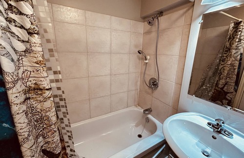 Maugerville Appartement | Cozy suite in the woods. 15min to Grand lake, 6min to amenities. Pet friendly!!