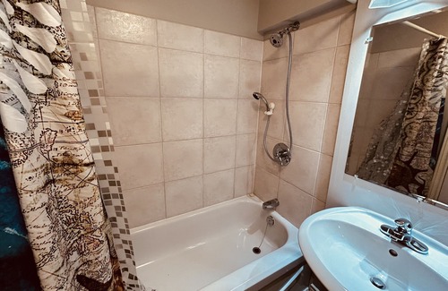 Maugerville Appartement | Cozy suite in the woods. 15min to Grand lake, 6min to amenities. Pet friendly!!