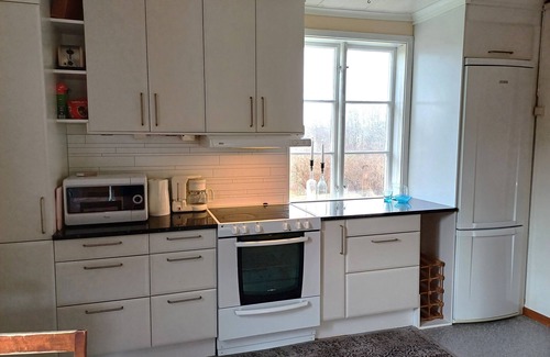 Ed Maison | Cozy swedish House, 3 bedrooms, nature, WIFI, near the lake, rowing boat