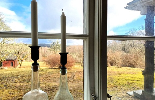 Ed Maison | Cozy swedish House, 3 bedrooms, nature, WIFI, near the lake, rowing boat