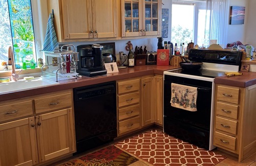 Mancos Chalet De Ski | Cozy Swiss chalet with dazzling views 10 minutes from Mesa Verde National Park.
