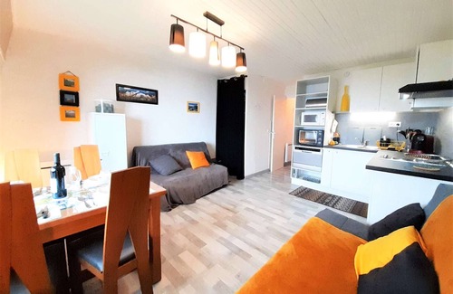Saint-Lary-Soulan Appartement | Chalet cosy 4 pers à 800m des pistes - TV, kitchenette équipée, navette gratuite vacances.