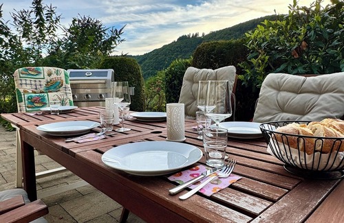 Burg Appartement | Cozy time-out vacation apartment