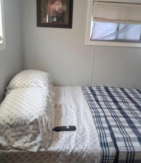 Farmington Hills Maison | Cozy Tiny Home in Farmington hills Michigan