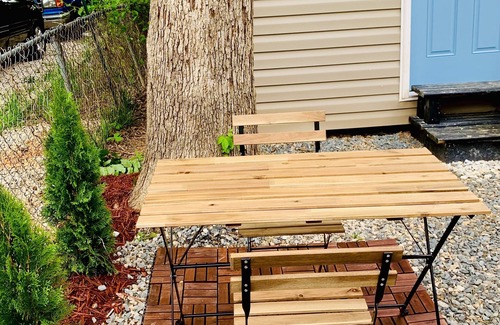 Charlotte Maison | Cozy Tiny Home located 15 minutes from uptown Charlotte! Pet friendly!