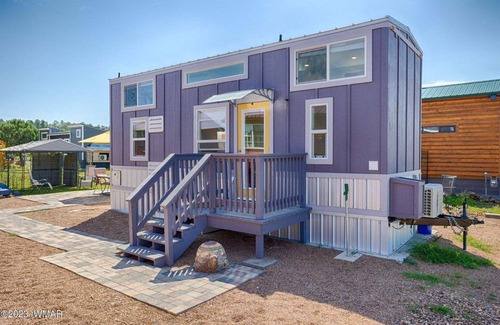 Pinetop-Lakeside Maison | Cozy Tiny Home located in the heart of Pinetop Lakeside Arizona.