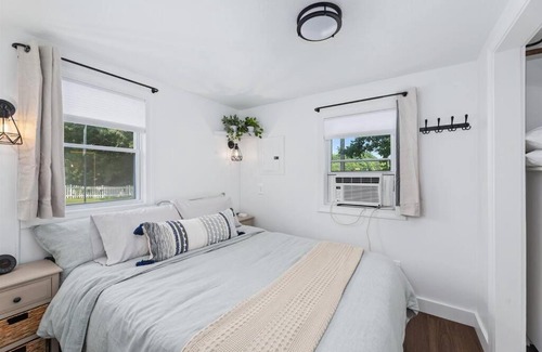 Dublin Maison | Cozy Tiny House on Main Street. Fully Renovated.