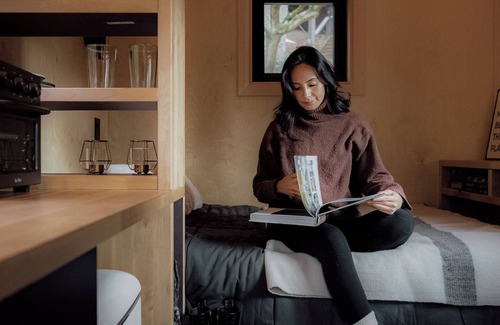 Acton Cabine | Cozy tiny house surrounded by a private forest near Toronto .