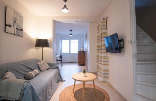 Lambersart Maison | Cozy Townhouse near Lille - 3 Guests