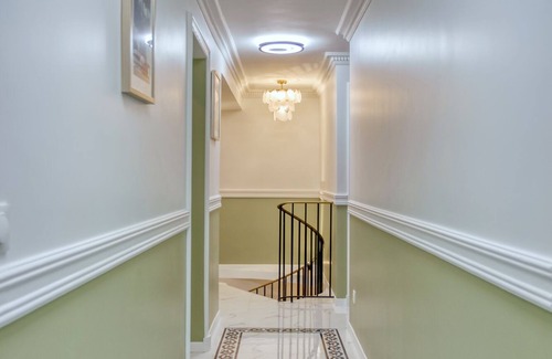 11th Arrondissement Appartement | Triplex 250m² 6CH - Clim - Très spacieux - NEW