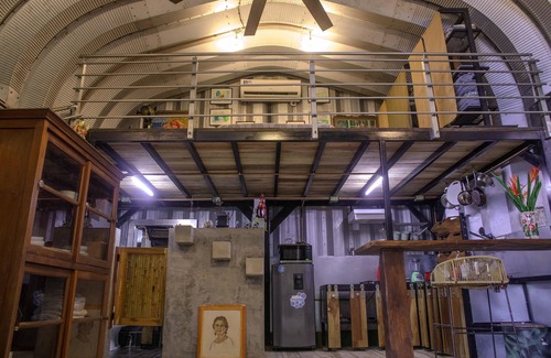 Jaco Maison | Cozy tropical / industrial quonset located in a secondary tropical forest.
