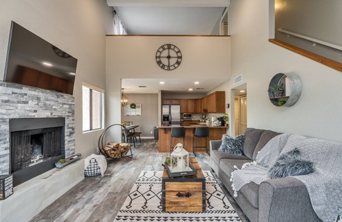 Tucson Maison | NOUVEAU Condo confortable, unique et propre à distance de marche des visites de Sabino Canyon!