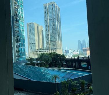 East Kuningan Appartement | Cozy unit in Bellagio Residence
