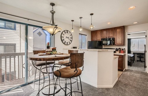 Englewood Copropriété | Condo confortable, amélioré, 1 Bdrm dans DTC