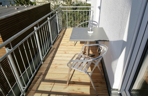 Jebenhausen Appartement | First floor apartment with sauna and gym in Göppingen
