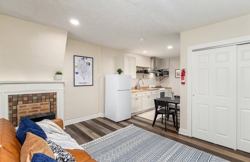 Merion Village Appartement | Cozy Urban Studio Getaway!