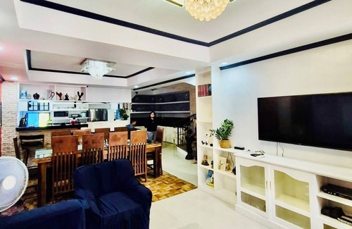 Cagayan de Oro Maison | Cozy vacation home for family in Uptown Cagayan de Oro City Close to everything