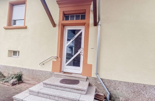 Erlenbach bei Dahn Appartement | Cozy vacation apartment in the Dahner Felsenland. Perfect for hiking!