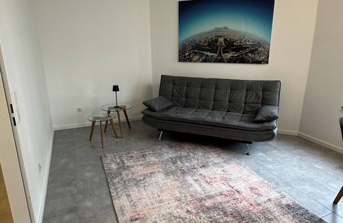 Schoenefeld Appartement | Cozy vacation apartment with garden in Schönefeld near Berlin
