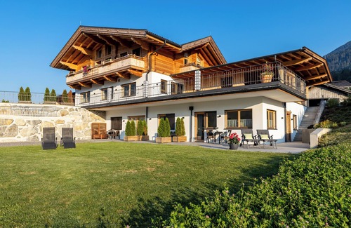 Inzing Appartement | Cozy vacation apartment with unobstructed views of the surrounding mountains